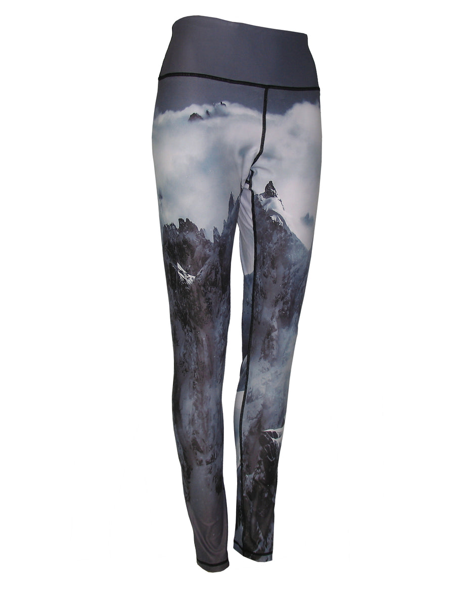 Jagged mountain peaks on a graphic yoga legging.  Great for skiing, snowboarding, base layer, winter sports.